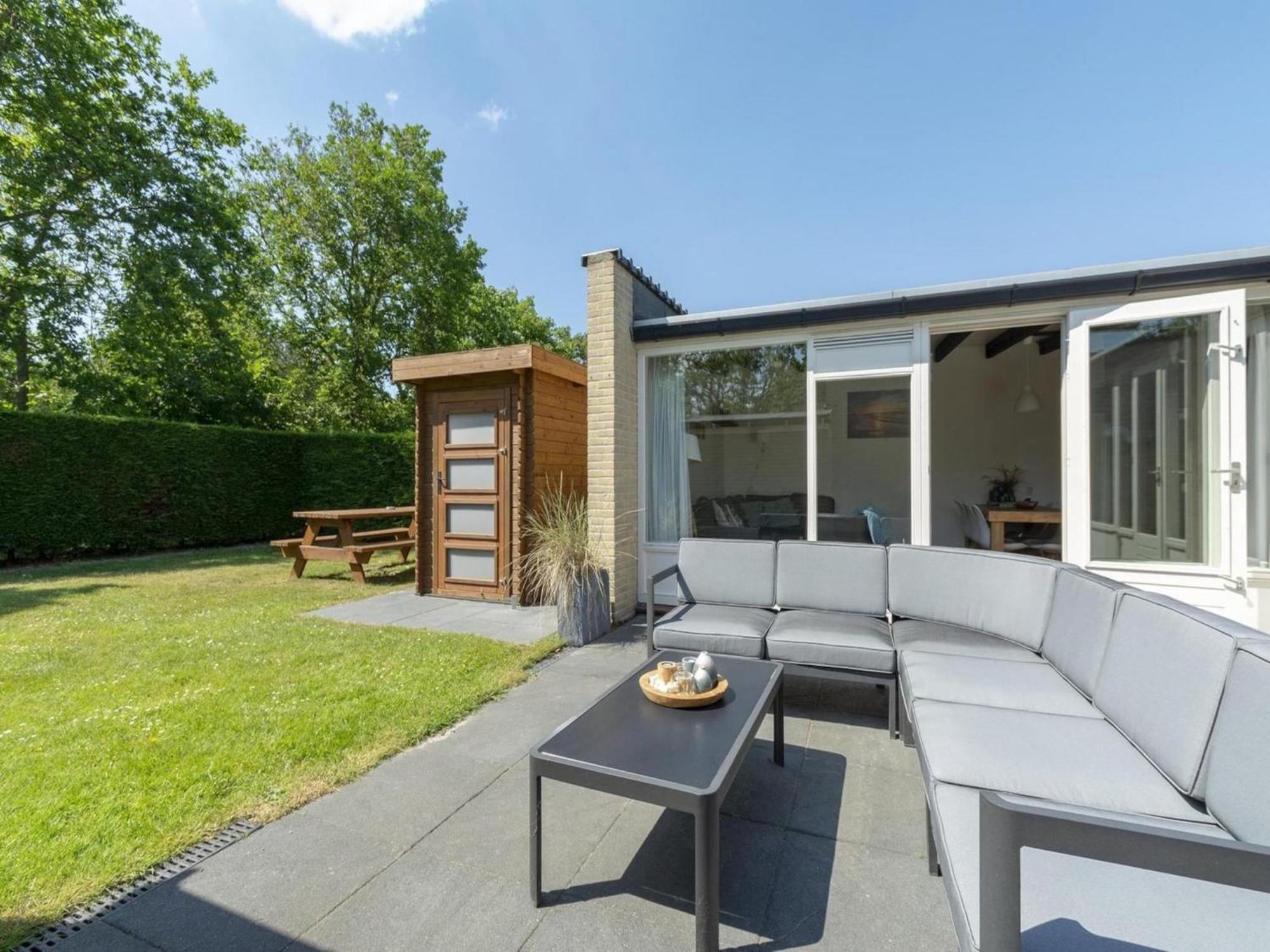 Contemporary Bungalow With Garden Sint Maartensvlotbrug 외부 사진