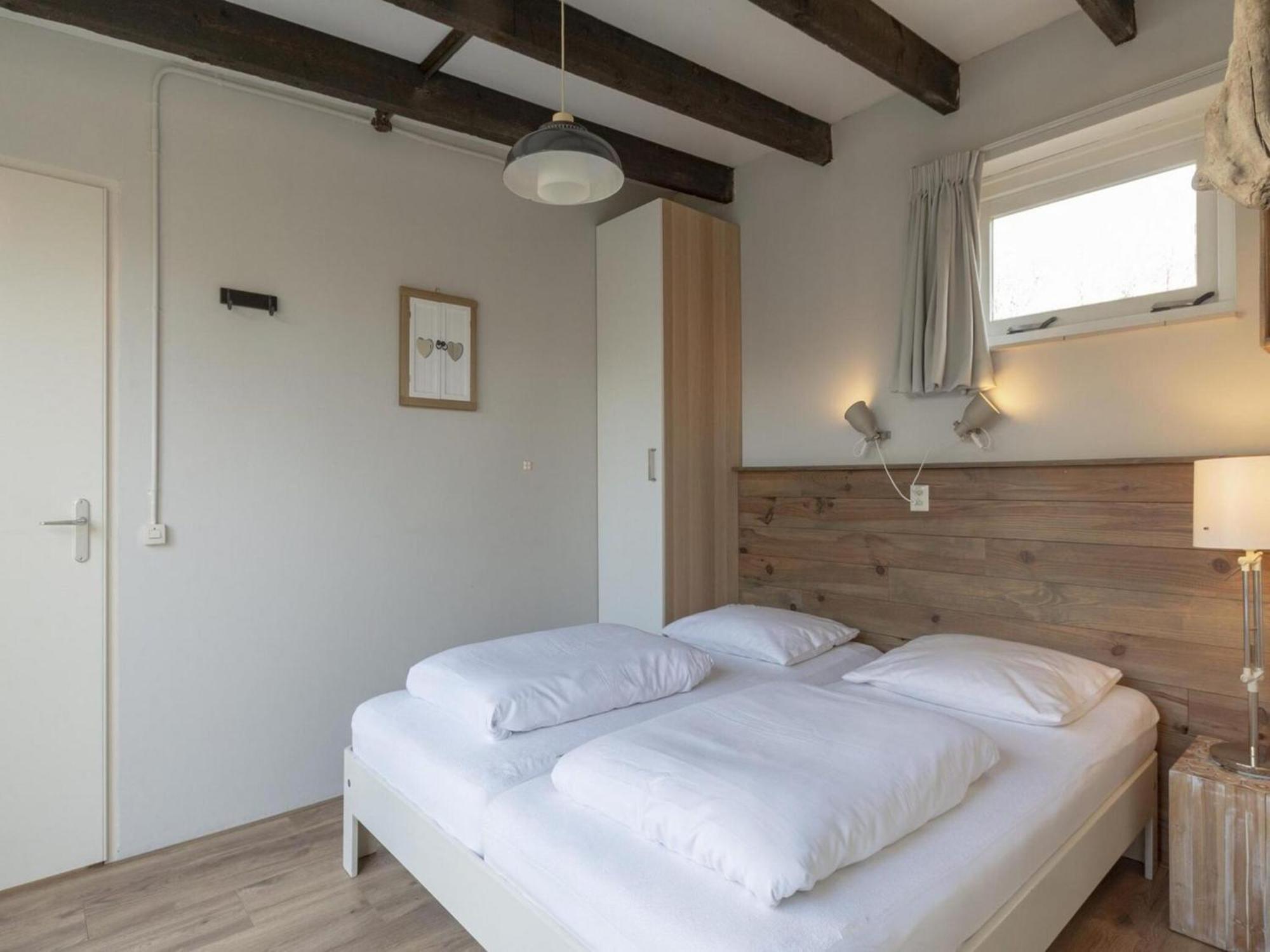Contemporary Bungalow With Garden Sint Maartensvlotbrug 외부 사진